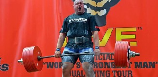 Laurence Shahalei at world deadlift championships
